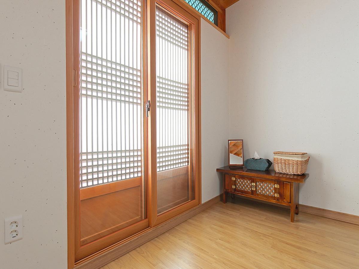 Cheonggong Hanok Stay Gyeongju Exterior foto