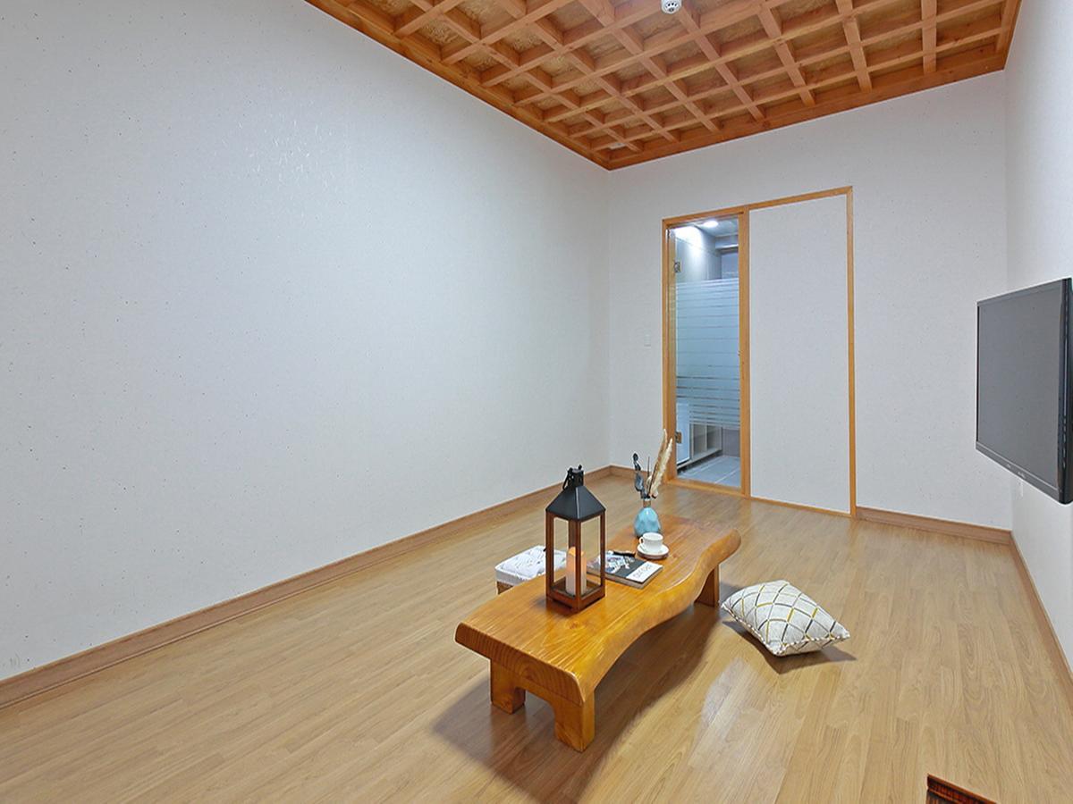 Cheonggong Hanok Stay Gyeongju Exterior foto